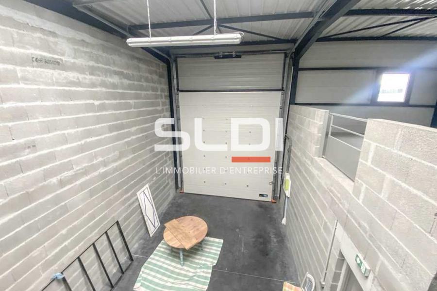 Activités A LOUER - CHAPONNAY - 269 m²