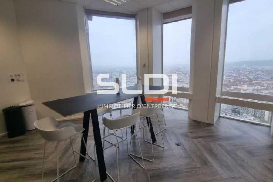 Bureaux A LOUER - LYON - 217 m²