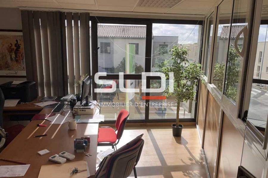 Bureaux A LOUER - CHASSIEU - 40 m²