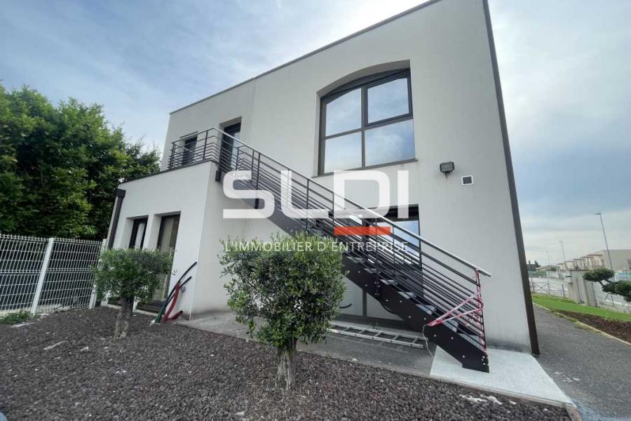 Bureaux A LOUER - CHASSIEU - 28 m²
