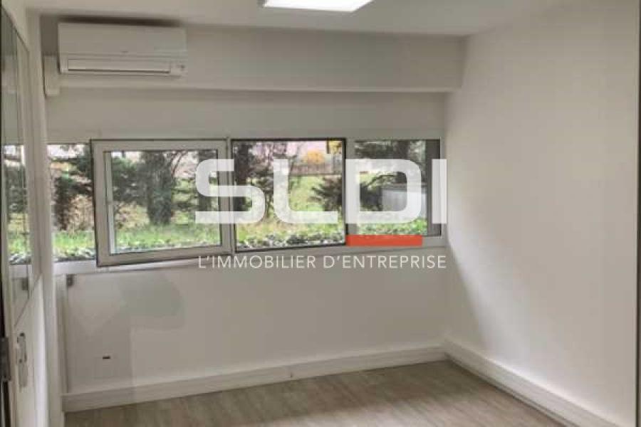 Bureaux A LOUER - LYON - 386 m²