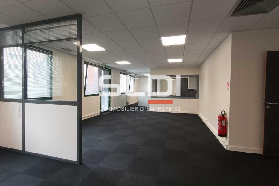 Bureaux A LOUER - LYON - 166 m²