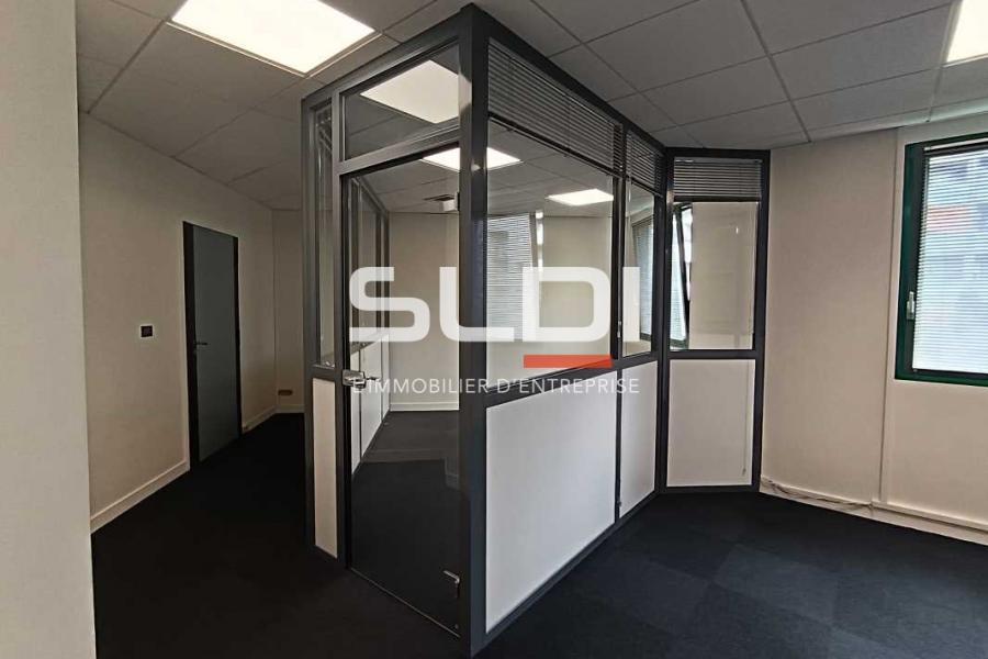 Bureaux A LOUER - LYON - 166 m²