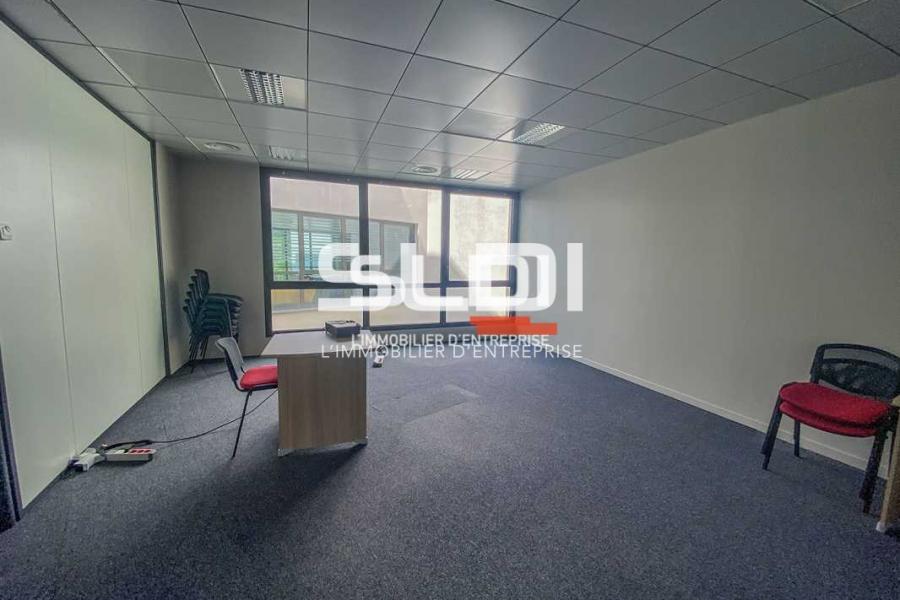 ESPACE 84