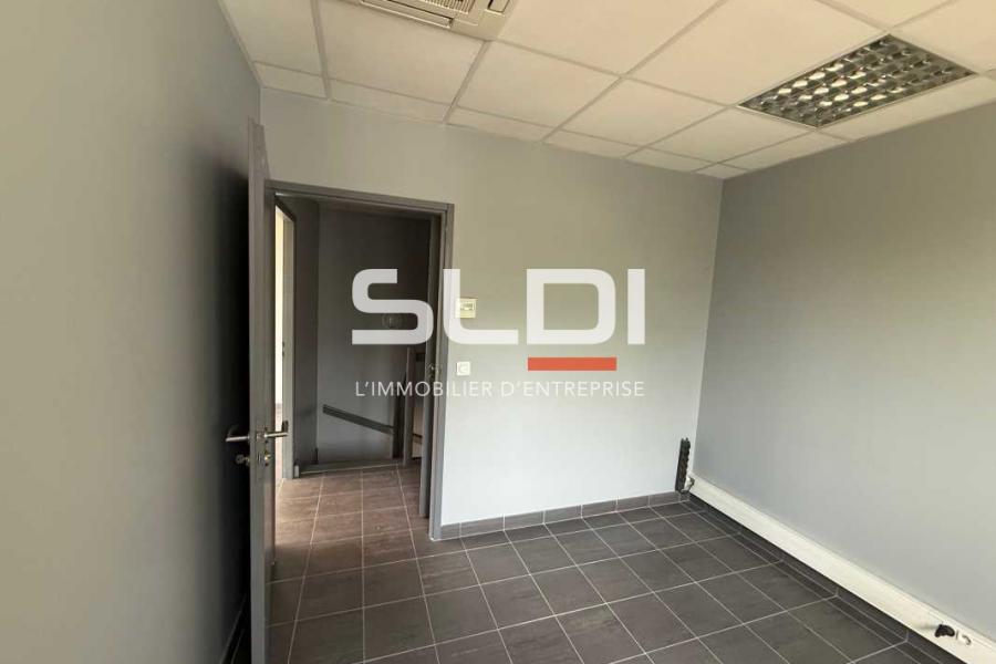Activités A LOUER - LA VERPILLIERE - 415 m²