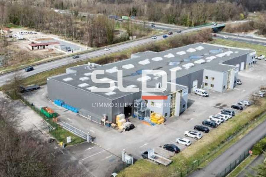 Activités A LOUER - LA VERPILLIERE - 218 m²
