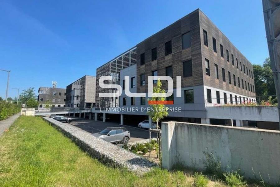 Bureaux A LOUER - LIMONEST - 127 m²