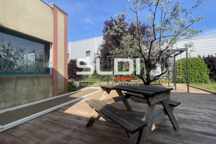 Bureaux A LOUER - VALENCE - 450 m²