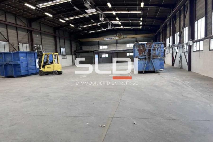 Activités A LOUER - CHASSIEU - 1 250 m²