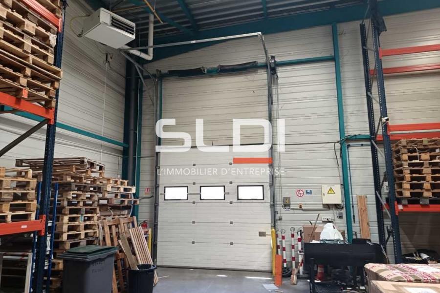 Activités A LOUER - VENISSIEUX - 360 m²