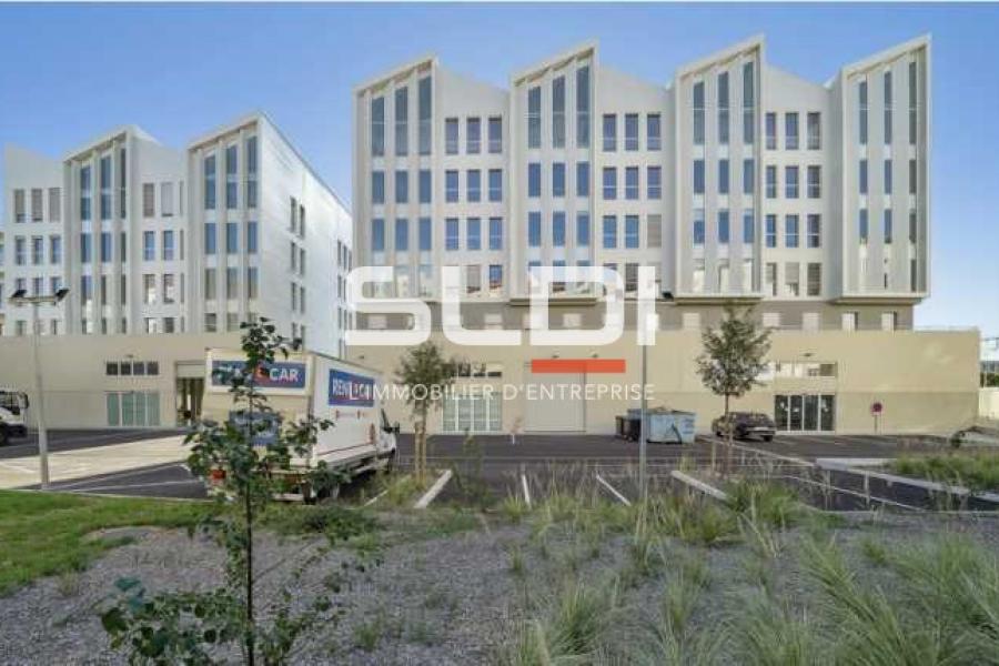 Activités A LOUER - LYON - 729 m²