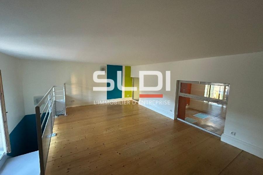 Bureaux A LOUER - VILLEFRANCHE SUR SAONE - 121 m²