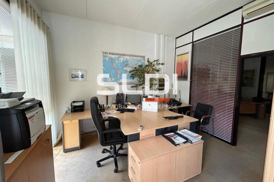 Bureaux A VENDRE - ECULLY - 147 m²
