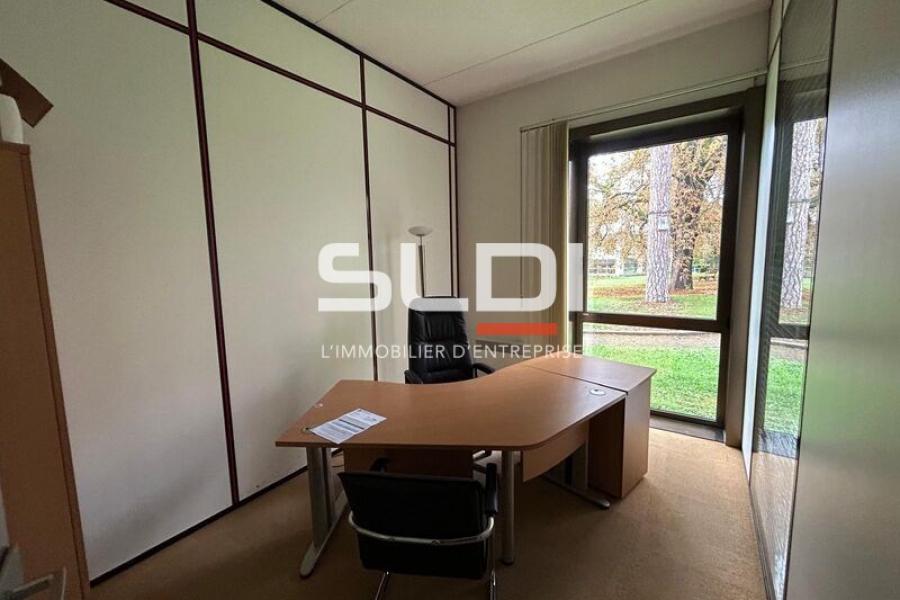 Bureaux A VENDRE - ECULLY - 147 m²