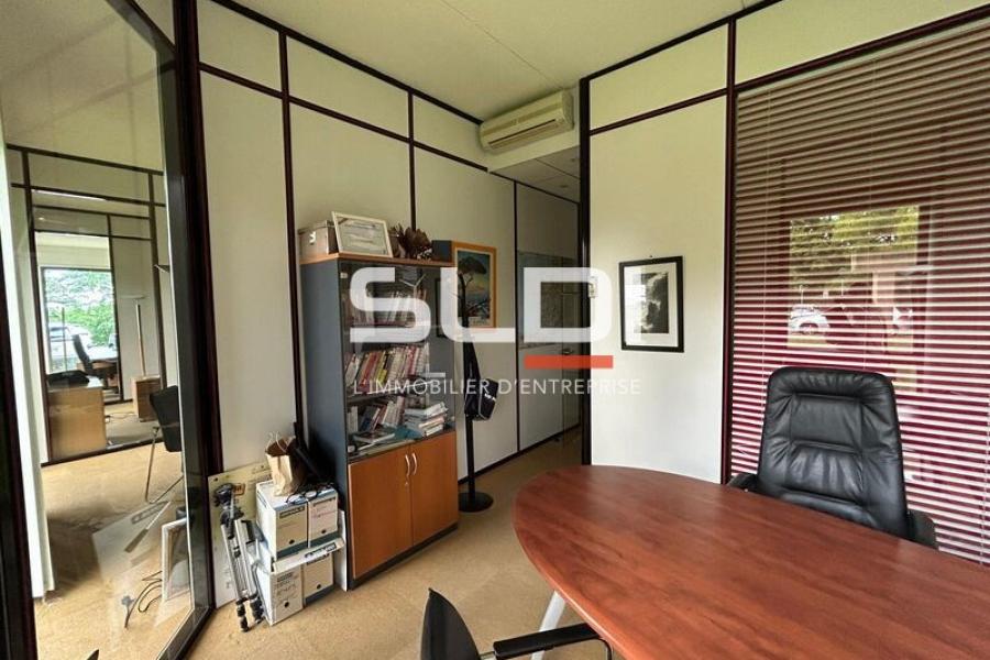 Bureaux A VENDRE - ECULLY - 147 m²