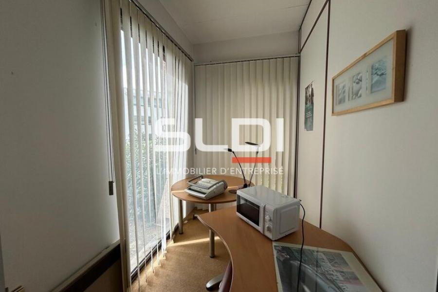 Bureaux A VENDRE - ECULLY - 147 m²