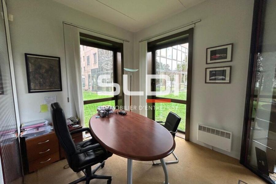 Bureaux A VENDRE - ECULLY - 147 m²