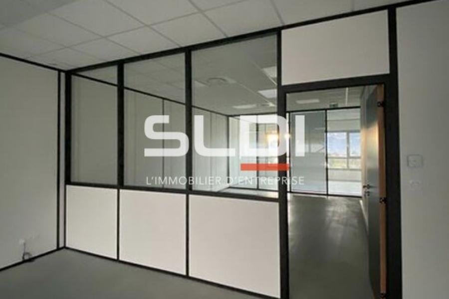 Bureaux A VENDRE - VALENCE - 726,62 m²