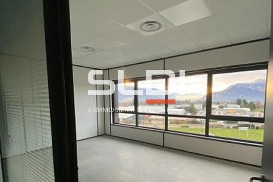 Bureaux A VENDRE - VALENCE - 726,62 m²