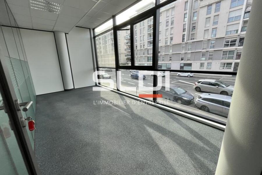 Bureaux A LOUER - LYON - 456 m² Bureaux A LOUER - LYON - 456 m²