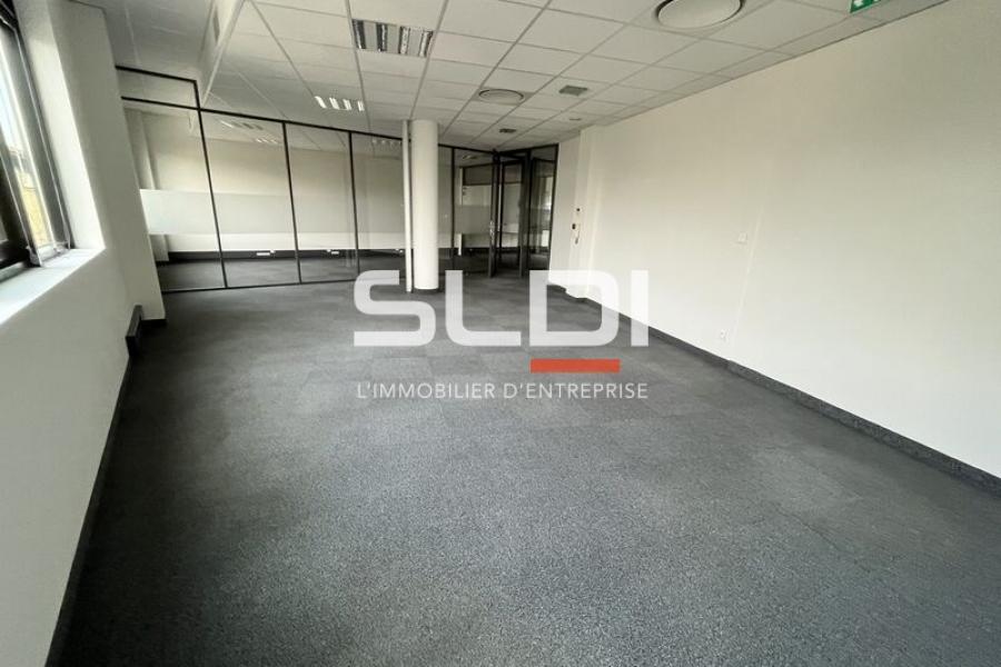 Bureaux A LOUER - LYON - 456 m² Bureaux A LOUER - LYON - 456 m²