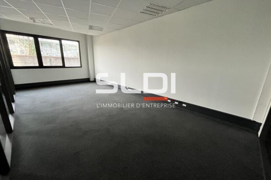 Bureaux A LOUER - LYON - 456 m² Bureaux A LOUER - LYON - 456 m²