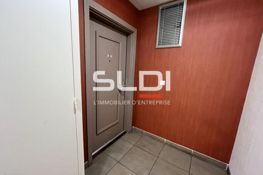 Bureaux A LOUER - LYON - 456 m² Bureaux A LOUER - LYON - 456 m²