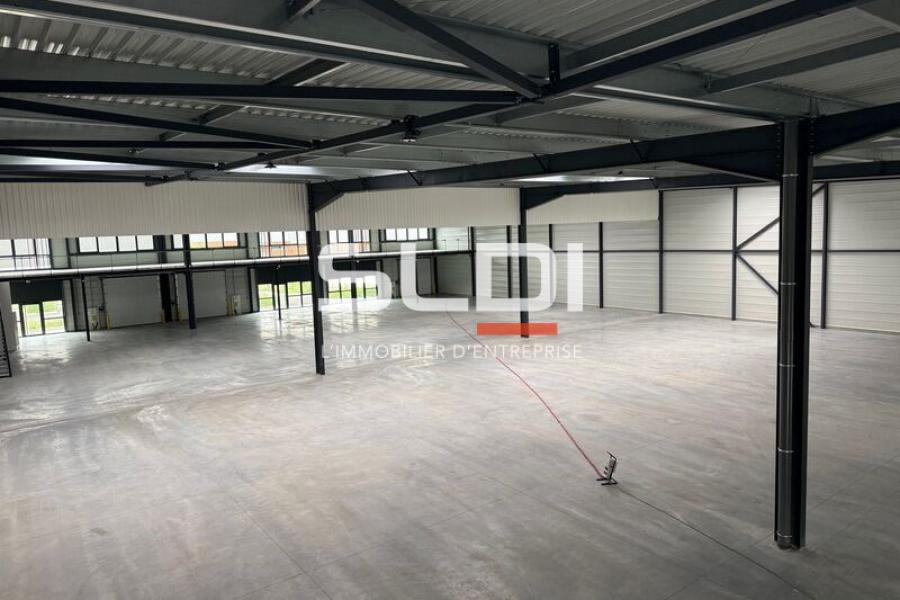 Activités A LOUER - SAINT LAURENT DE MURE - 5 608 m²