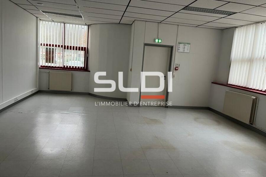 Bureaux A LOUER - LE CREUSOT - 500 m² Bureaux A LOUER - LE CREUSOT - 500 m²