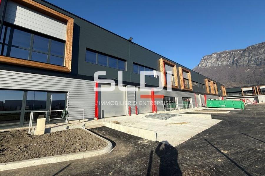 Activités A LOUER - FONTANIL CORNILLON - 5 652 m²