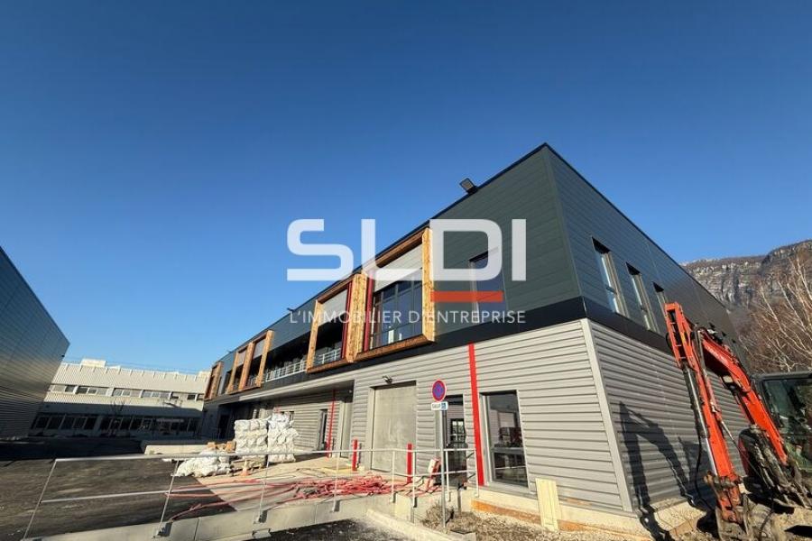 Activités A LOUER - FONTANIL CORNILLON - 5 652 m²