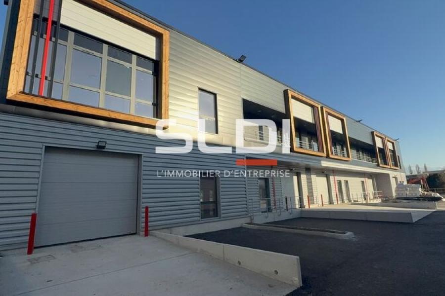 Activités A LOUER - FONTANIL CORNILLON - 5 652 m²