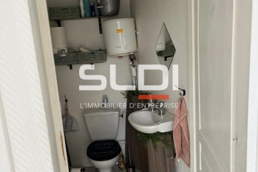 Bureaux A LOUER - CHASSIEU - 32 m²