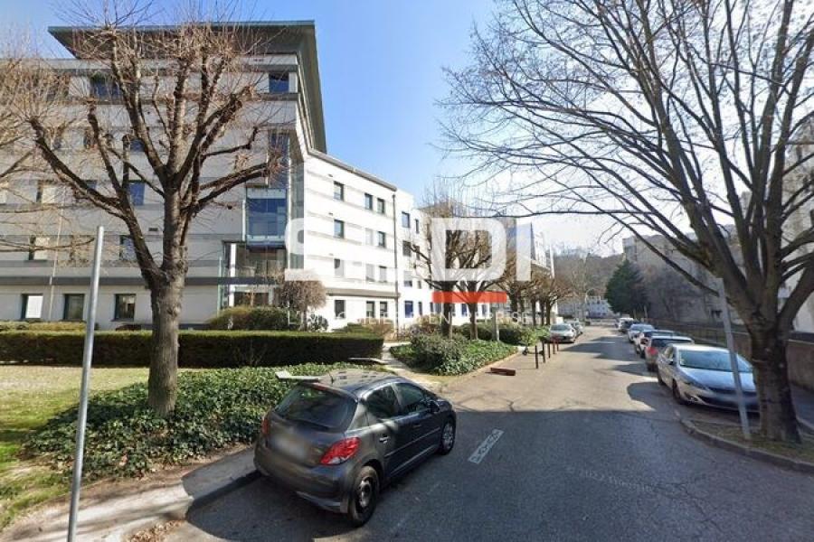 Bureaux A VENDRE - LYON - 166 m²