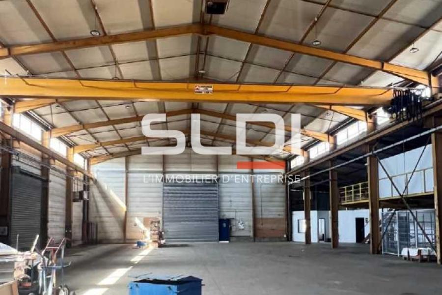 Activités A LOUER - VAULX EN VELIN - 2 140 m²