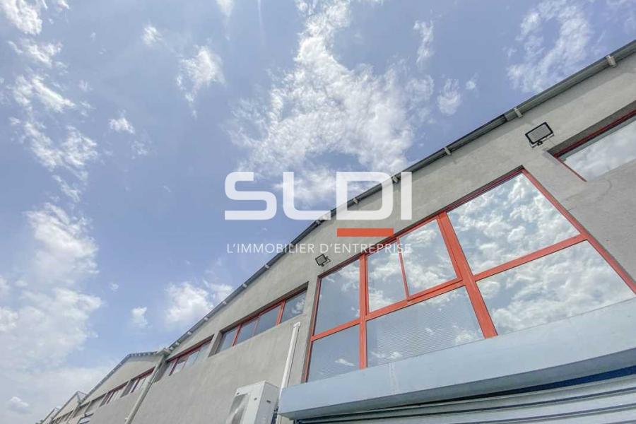 Activités A LOUER - DECINES CHARPIEU - 1 000 m²