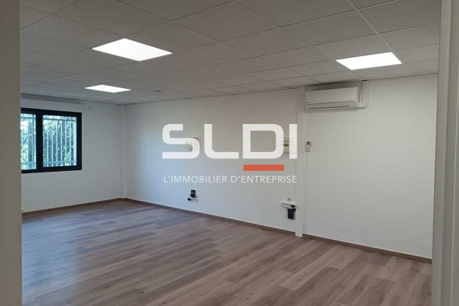 Bureaux A LOUER - MEYZIEU - 16 m²