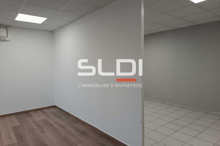 Bureaux A LOUER - MEYZIEU - 16 m²