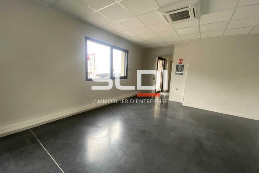 Bureaux A LOUER - CHAPONNAY - 55 m²