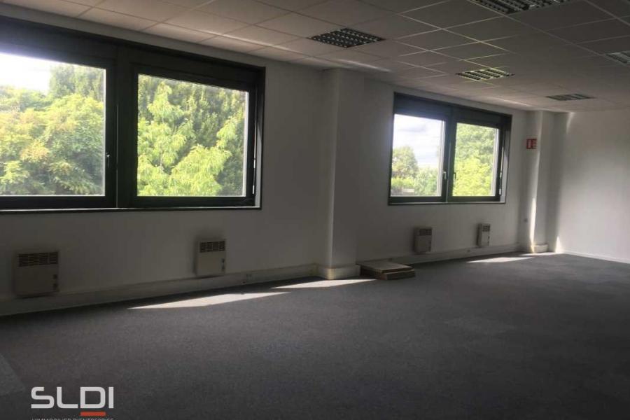 Bureaux A LOUER - SAINT QUENTIN FALLAVIER - 538 m²