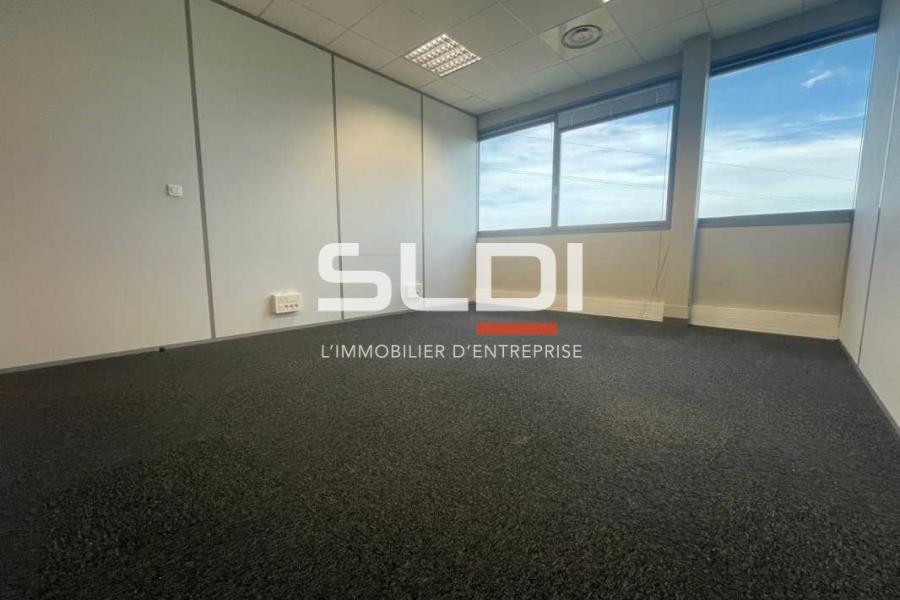 Bureaux A LOUER - DARDILLY - 19 m²