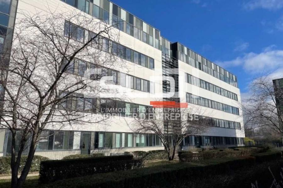 Bureaux A VENDRE OU A LOUER - LYON - 6 717 m²