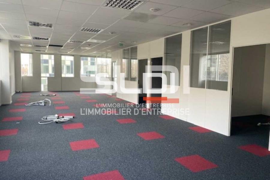 Bureaux A VENDRE OU A LOUER - LYON - 6 717 m²