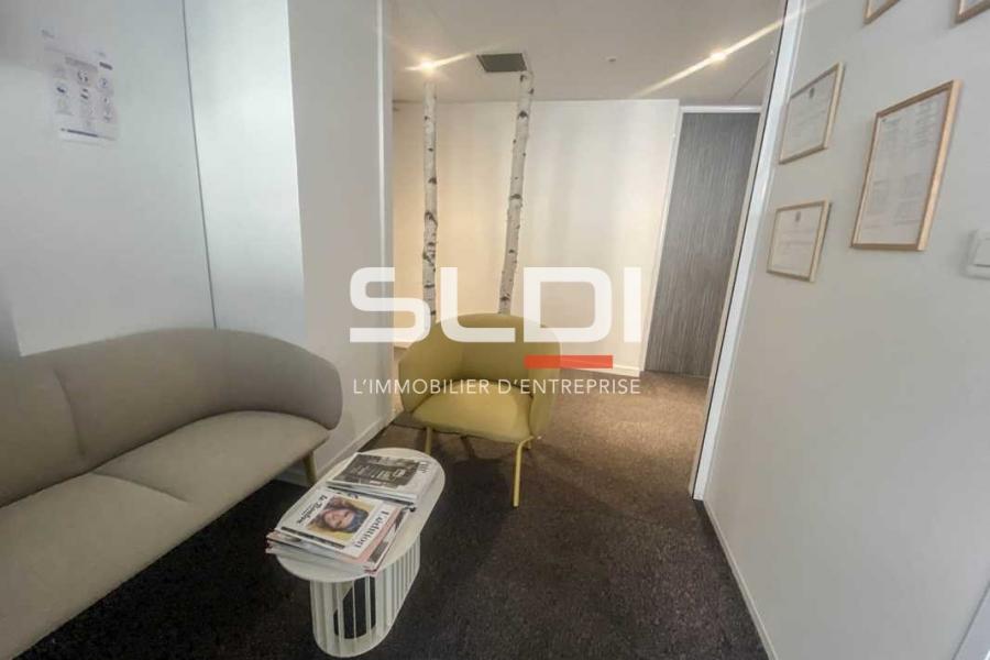 Bureaux A LOUER - LYON - 143 m²