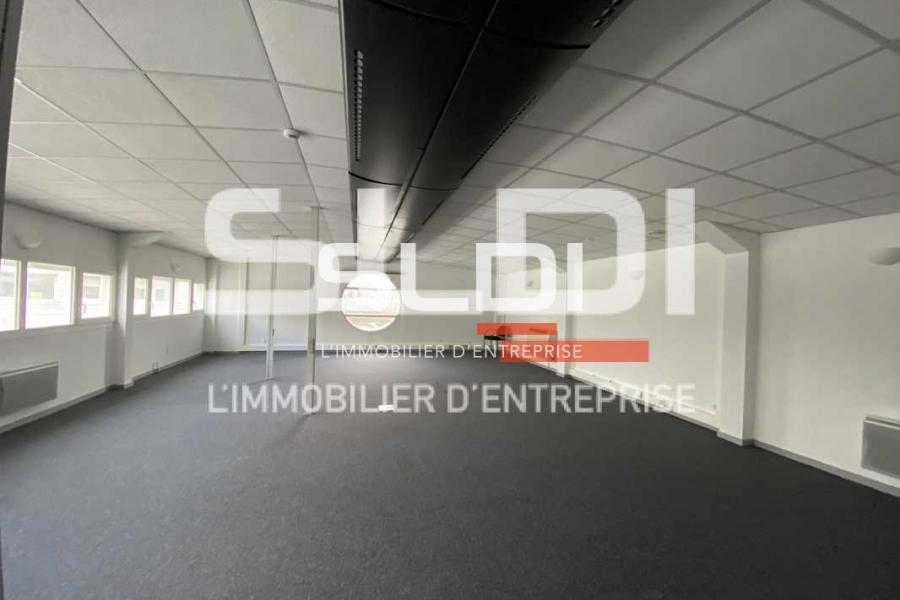 Bureaux A VENDRE - BRON - 307 m²