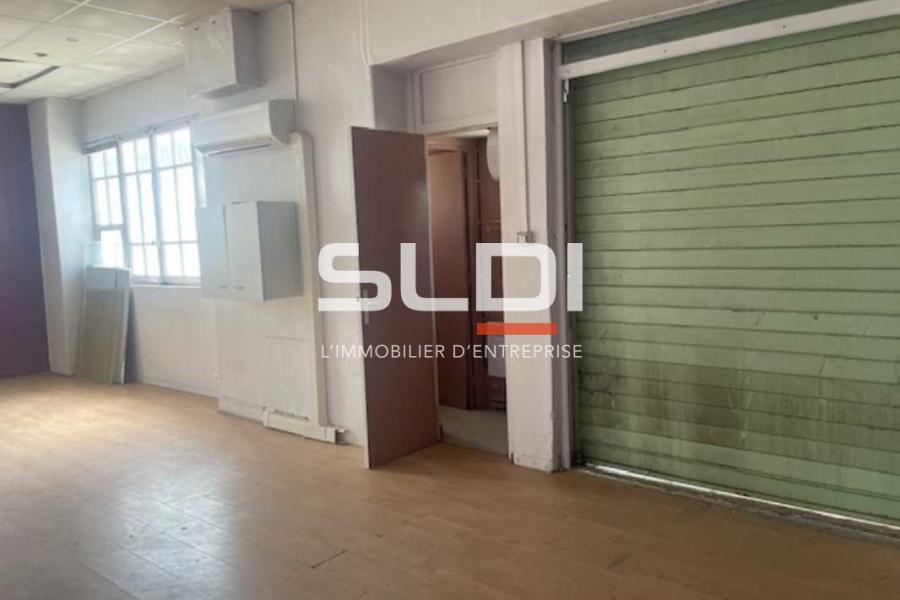 Bureaux A LOUER - VILLEURBANNE - 377 m²