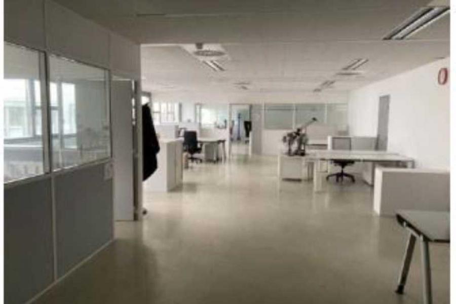 Activités A LOUER - VENISSIEUX - 5 556 m²
