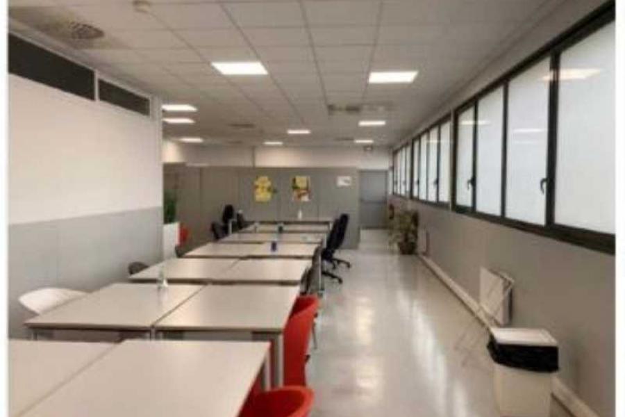 Activités A LOUER - VENISSIEUX - 5 556 m²