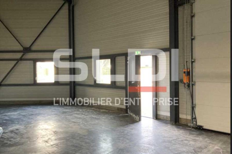 Activités A LOUER - BELLEVILLE - 141 m²